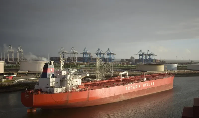 LITHUANIA Tanker IMO 9252371 photo 3