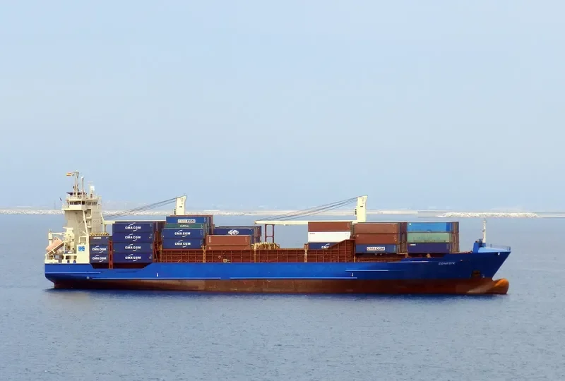 CONESTE Container Ship IMO 9252802 photo 10