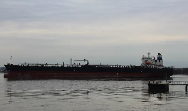 ELAN VITAL Tanker IMO 9252943 photo 10
