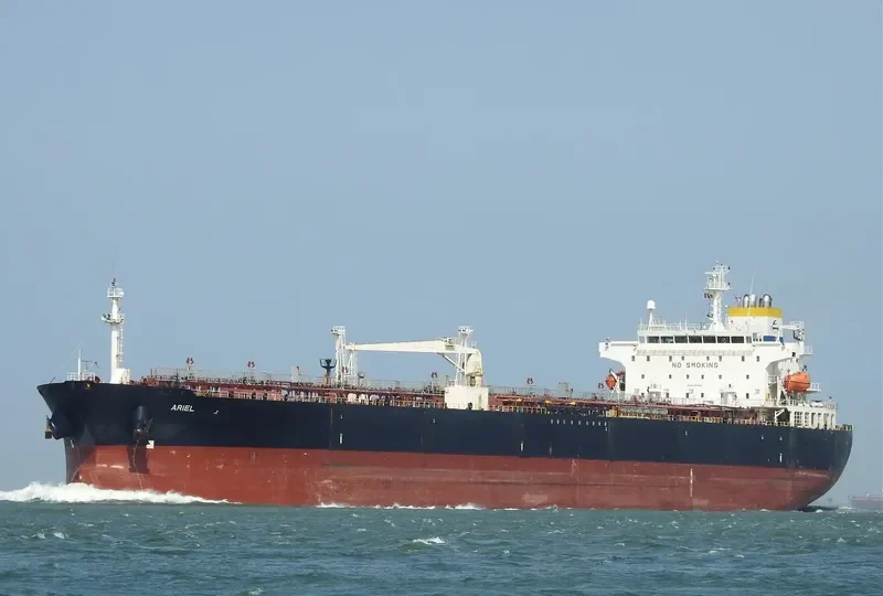ARIEL Tanker IMO 9252955 photo 7