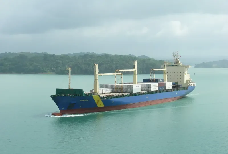 CALLIOPE Container Ship IMO 9252981 photo 4