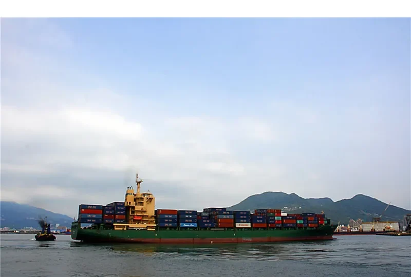 CORDELIA Container Ship IMO 9253014 photo 6