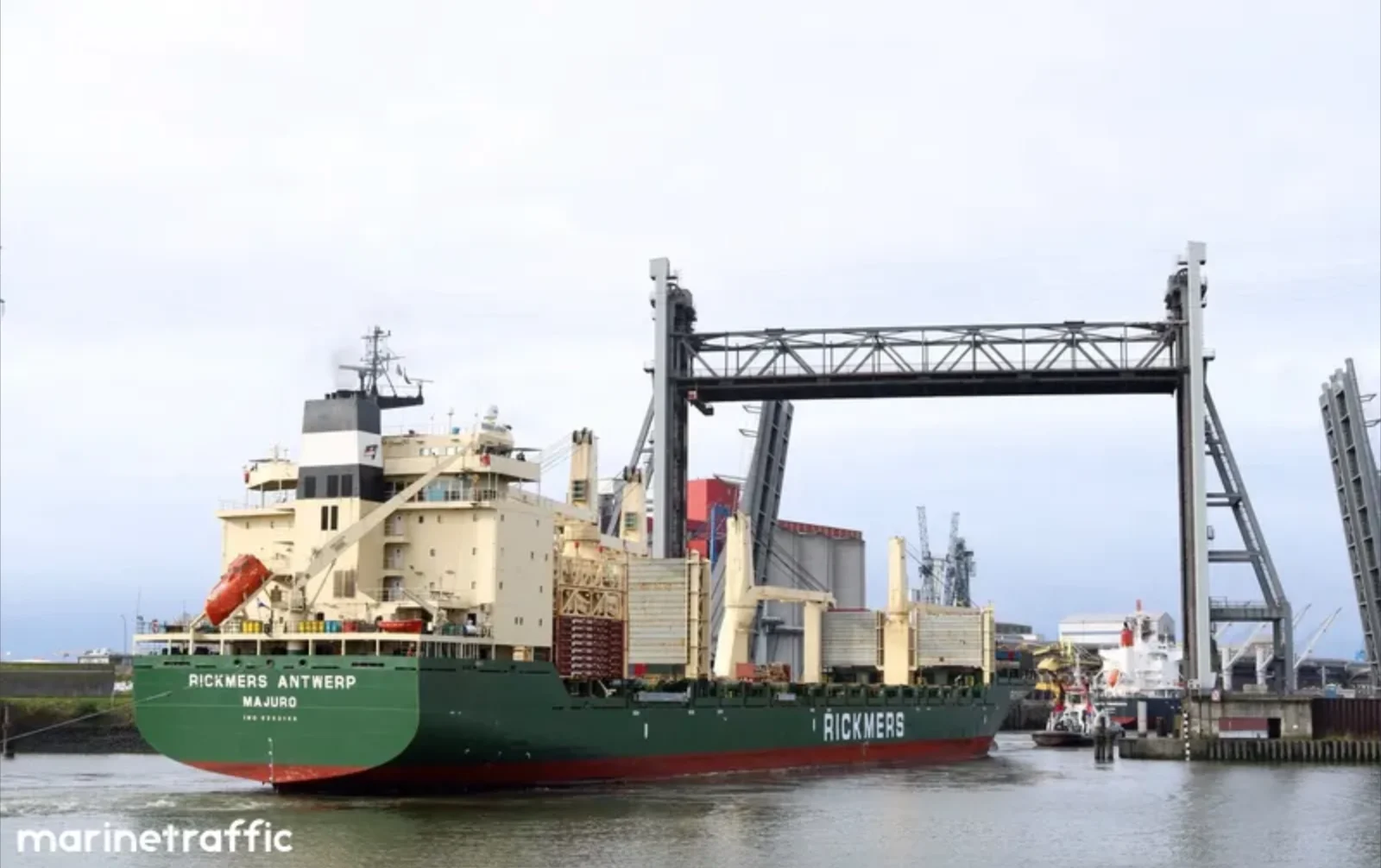 LILA MUMBAI General Cargo IMO 9253143 photo 2