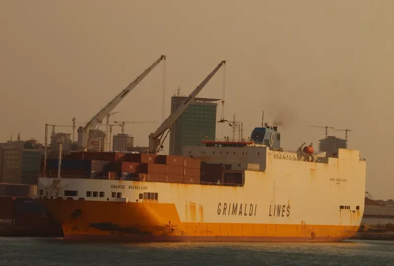 GRANDE BUENOS AIRES Ro-Ro IMO 9253210
