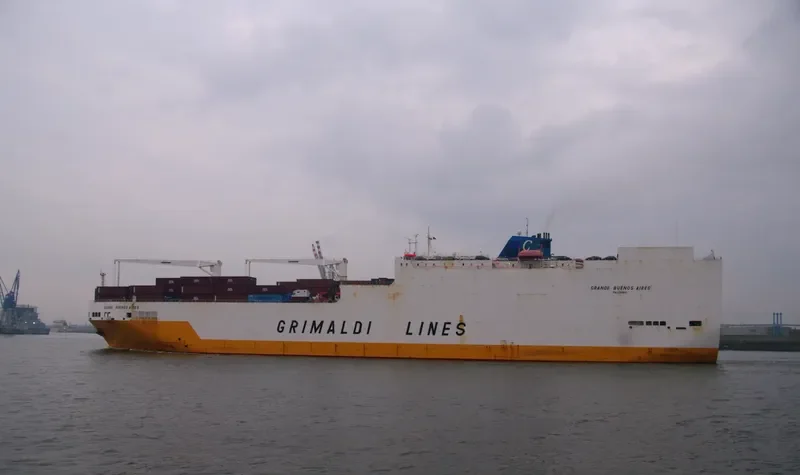 GRANDE BUENOS AIRES Ro-Ro IMO 9253210 photo 2