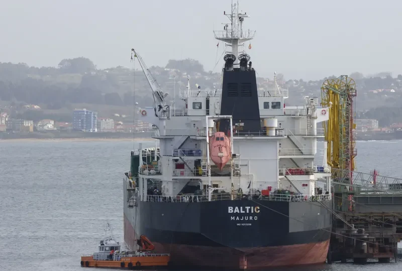 BALTIC Tanker IMO 9253258 photo 6