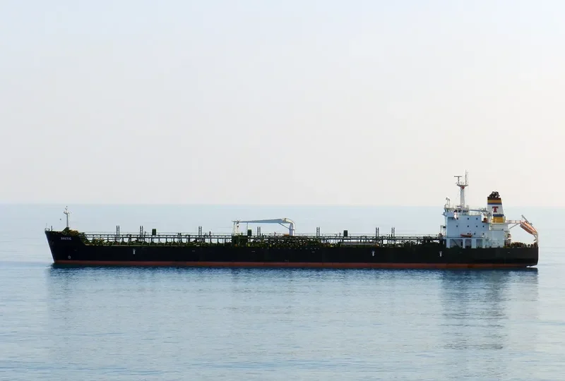 BALTIC Tanker IMO 9253258 photo 9