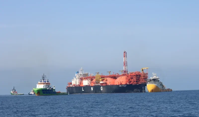 FSRU TOSCANA Tanker IMO 9253284 photo 5