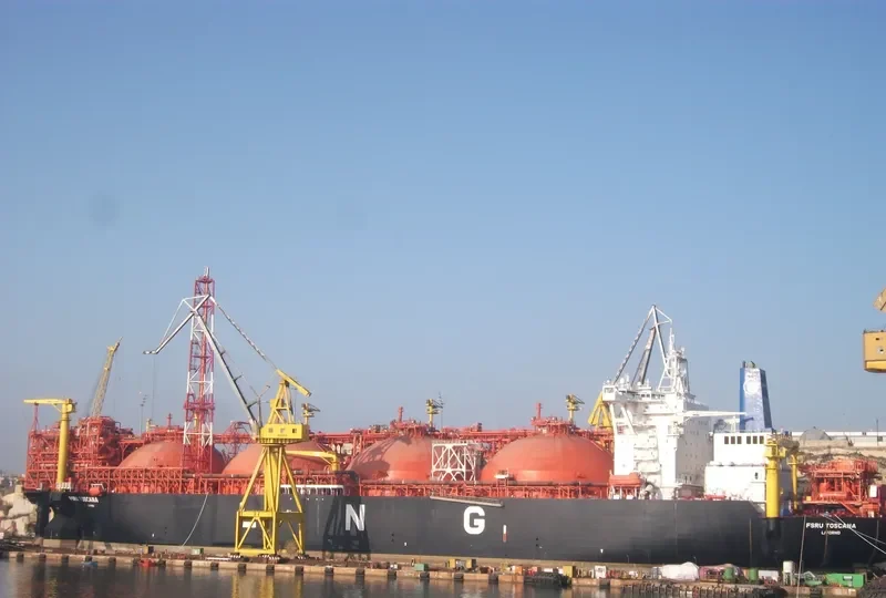 FSRU TOSCANA Tanker IMO 9253284 photo 8