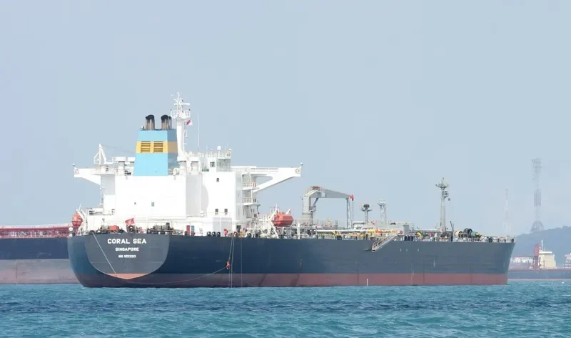 CORAL SEA Tanker IMO 9253313 photo 4