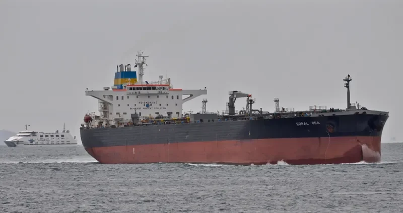 CORAL SEA Tanker IMO 9253313 photo 8