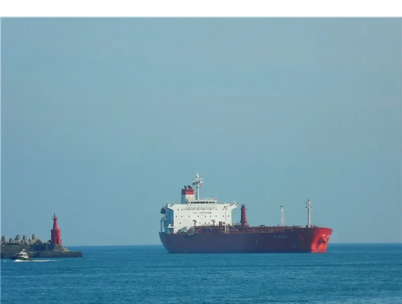 PIRAMERD Tanker IMO 9253478 photo 5