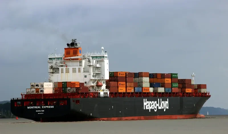 MONTREAL EXPRESS Container Ship IMO 9253741 photo 8