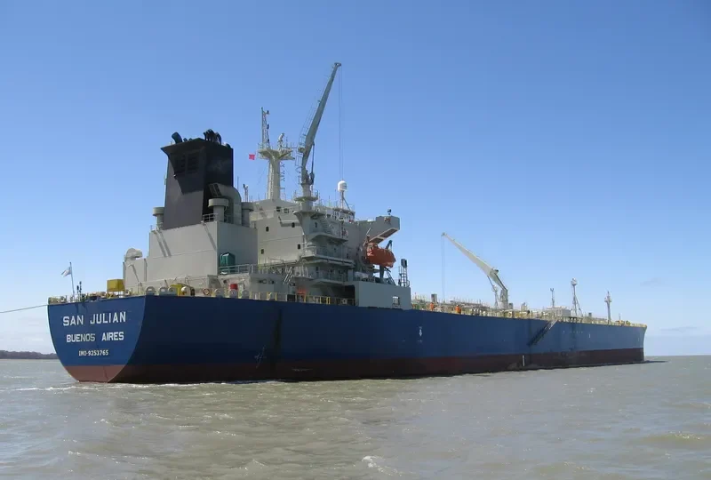 SAN JULIAN Tanker IMO 9253765 photo 9
