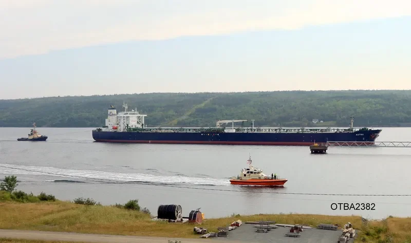 WALTZ Tanker IMO 9253909 photo 4