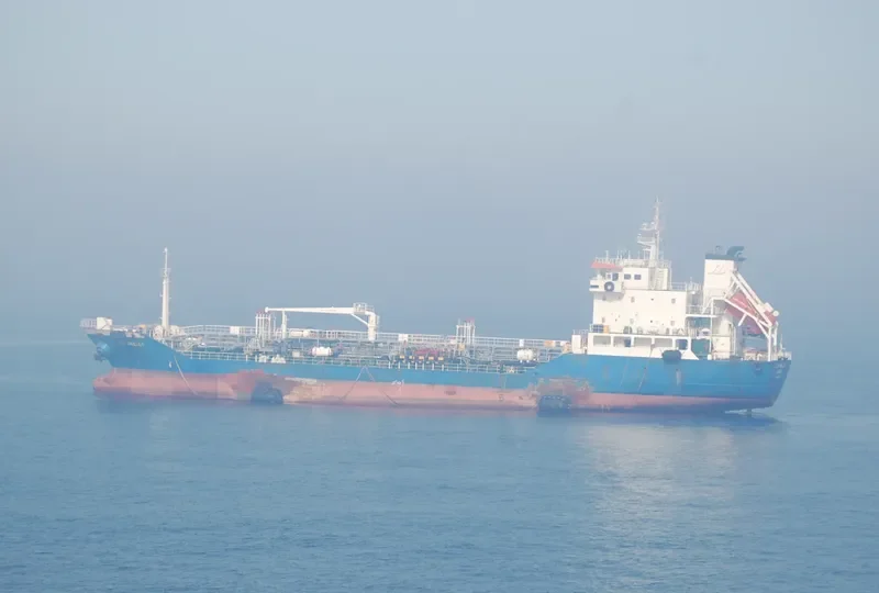 SEA DWELLER Tanker IMO 9254006 photo 2
