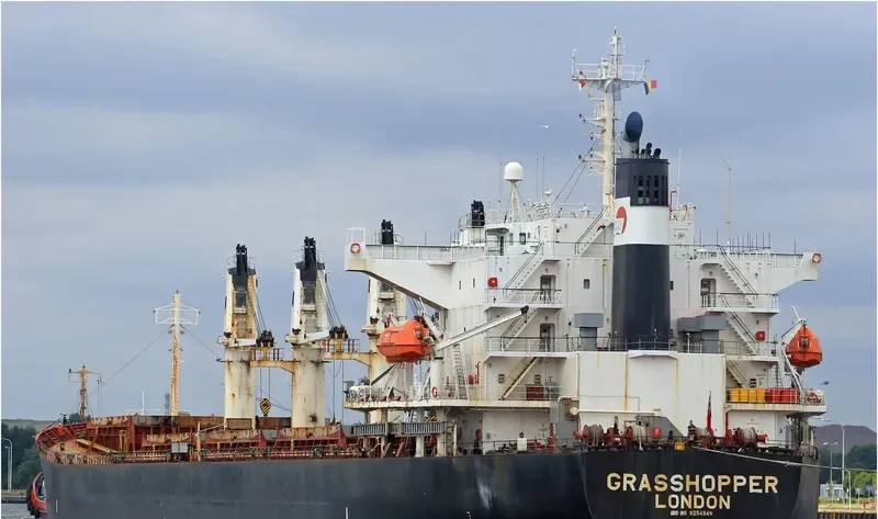 GRAND ROYAL EXPRESS Bulk Carrier IMO 9254549 photo 5