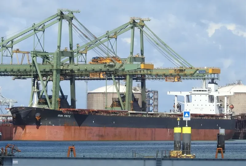XH EXPLORER Bulk Carrier IMO 9254680 photo 3