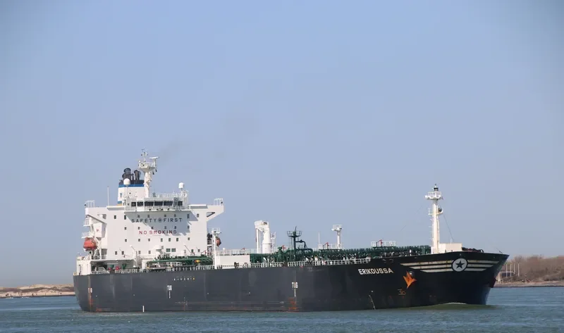 ERIKOUSSA Tanker IMO 9254850 photo 7