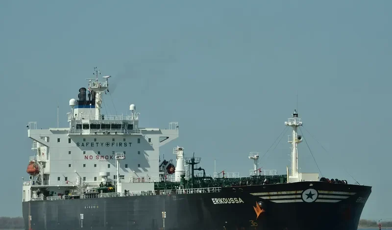 ERIKOUSSA Tanker IMO 9254850 photo 8