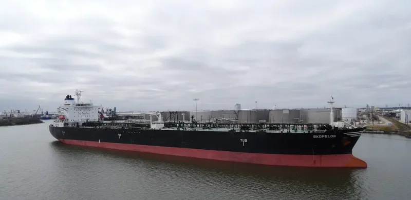ADENA Tanker IMO 9254862 photo 6