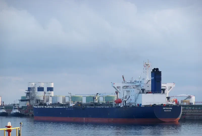 MARTINA Tanker IMO 9254915 photo 5