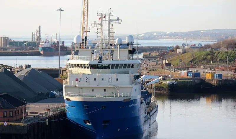 NORTHERN WAVE Offshore Vessel IMO 9255141 photo 4
