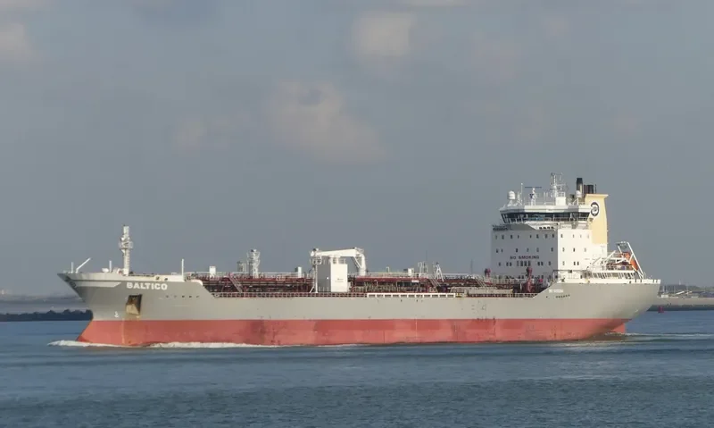 ANDREY PERVOZVANNIY Tanker IMO 9255268 photo 4