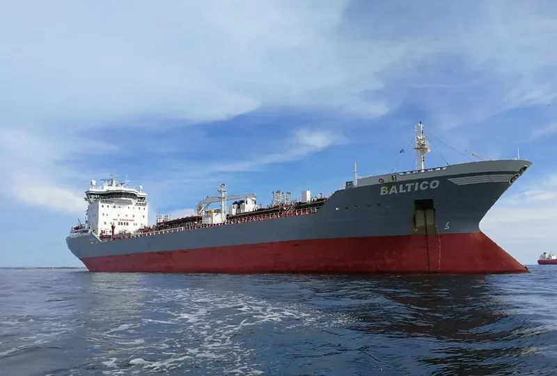 ANDREY PERVOZVANNIY Tanker IMO 9255268 photo 6