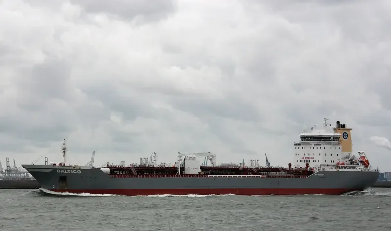 ANDREY PERVOZVANNIY Tanker IMO 9255268 photo 10
