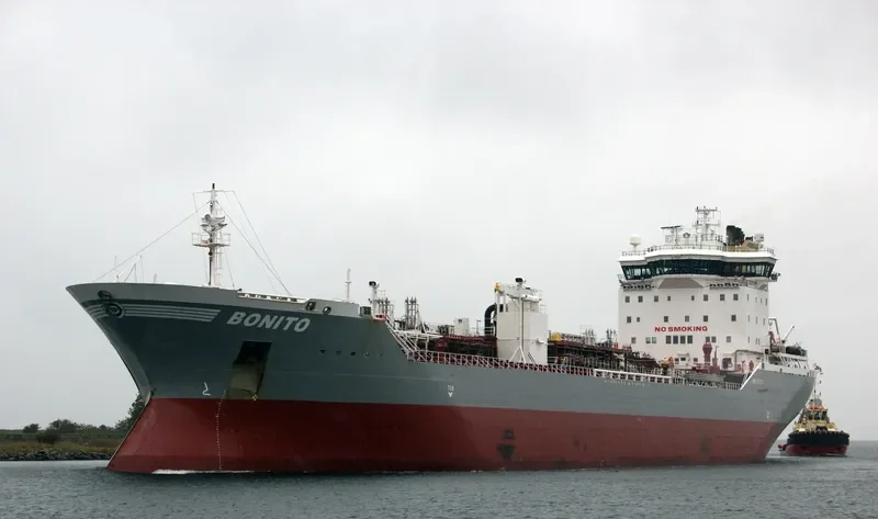 NP DIKSON Tanker IMO 9255270 photo 7