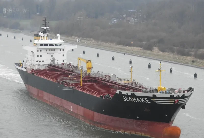 SEAHAKE Tanker IMO 9255488 photo 3