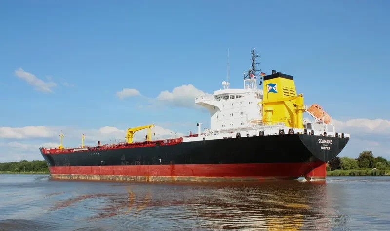 SEAHAKE Tanker IMO 9255488 photo 7