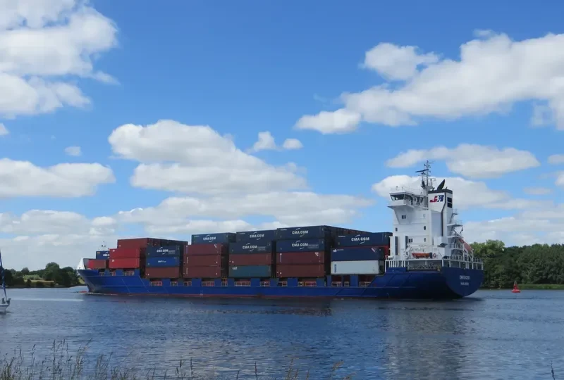 ENFORCER Container Ship IMO 9255737 photo 9