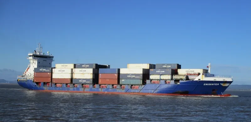 ENCOUNTER Container Ship IMO 9255775 photo 2