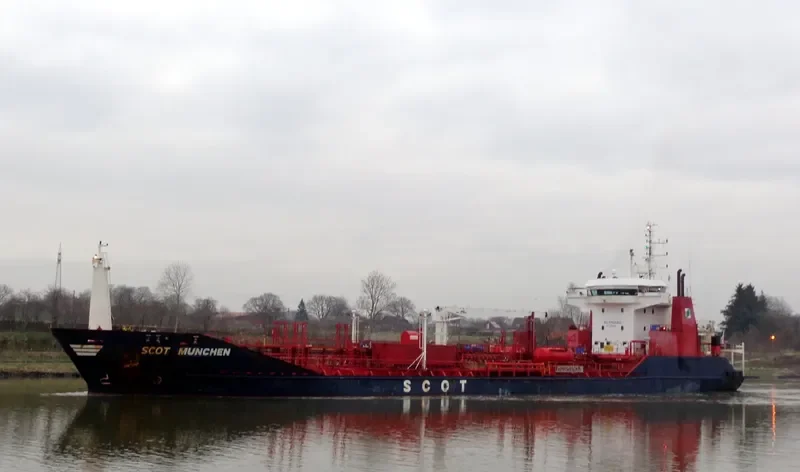 SCOT MUNCHEN Tanker IMO 9255816 photo 2