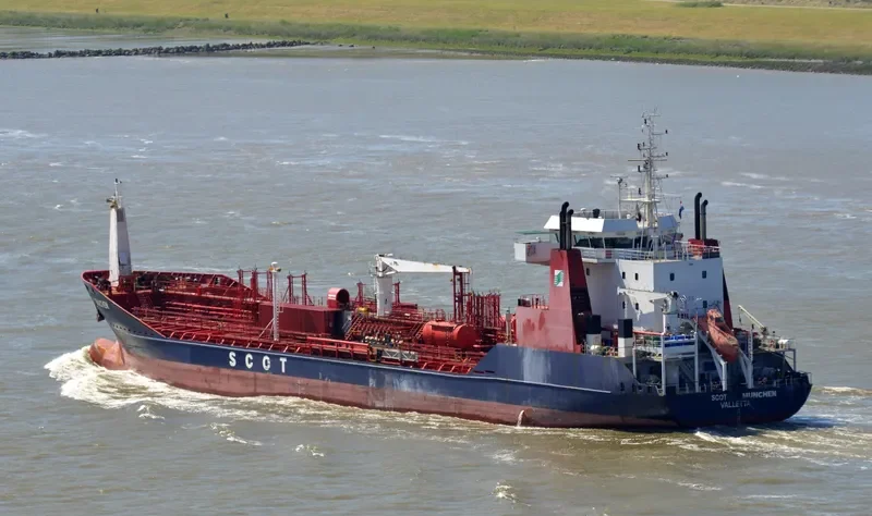 SCOT MUNCHEN Tanker IMO 9255816 photo 3