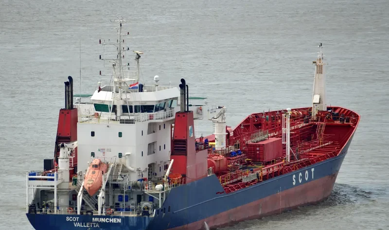 SCOT MUNCHEN Tanker IMO 9255816 photo 8