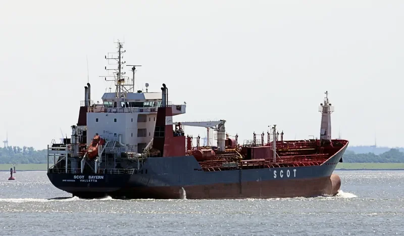 SCOT BAYERN Tanker IMO 9255828 photo 7