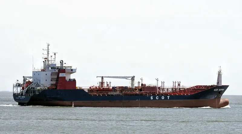 SCOT BAYERN Tanker IMO 9255828 photo 8