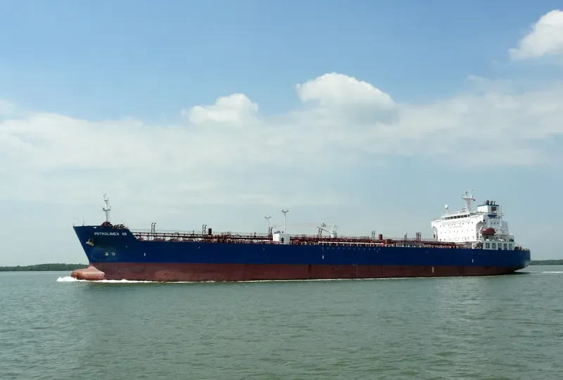 PETROLIMEX 08 Tanker IMO 9255830 photo 4