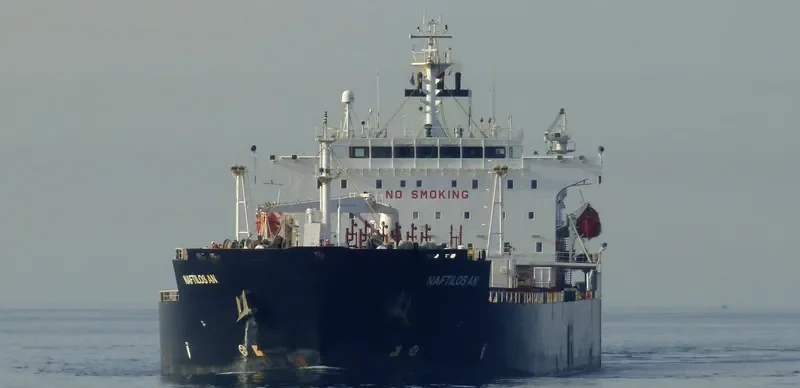 NAFTILOS AN Tanker IMO 9255842 photo 4