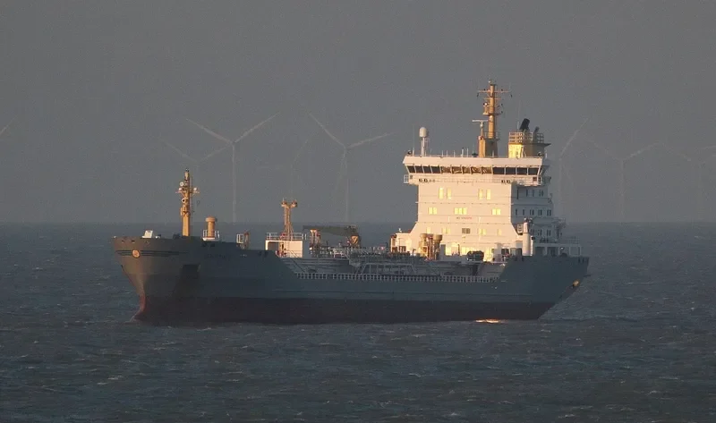 EKFORS Tanker IMO 9255878 photo 2