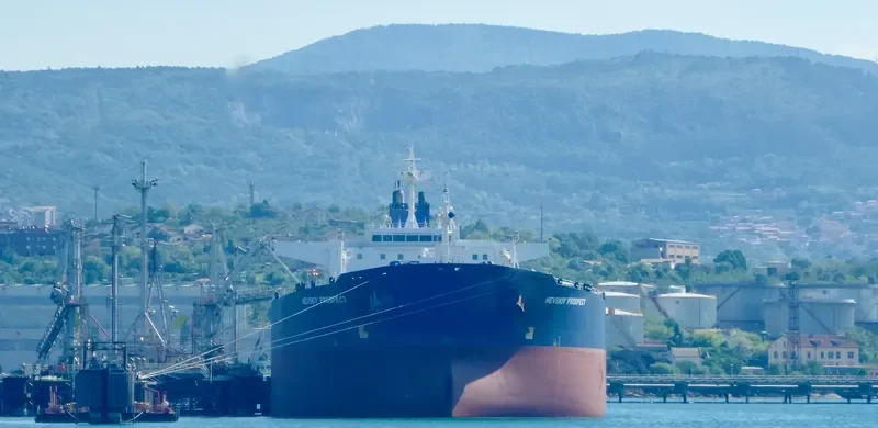 NEVSKIY PROSPECT Tanker IMO 9256054