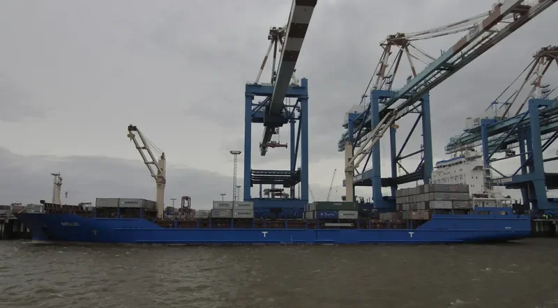NORDEROOG Container Ship IMO 9256315 photo 3