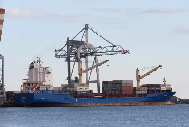 NORDEROOG Container Ship IMO 9256315 photo 4