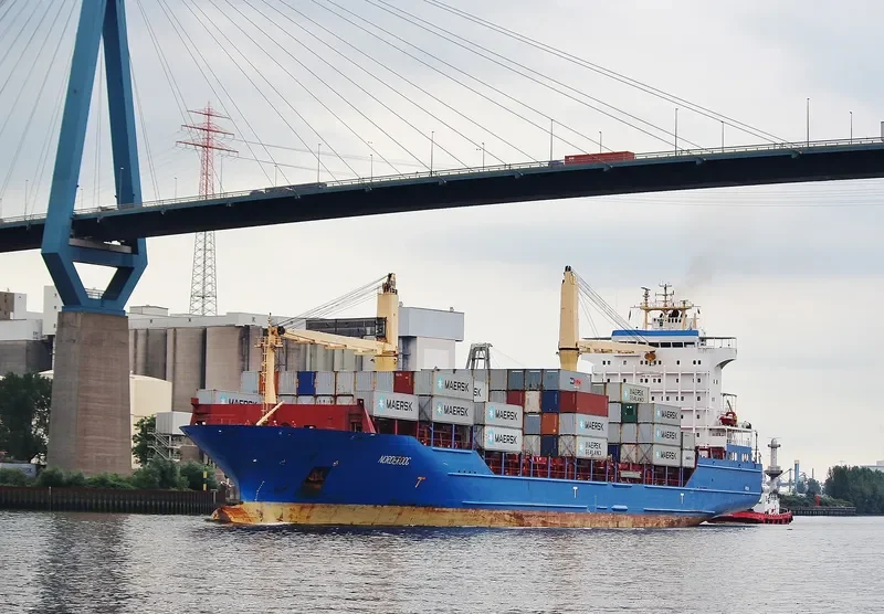 NORDEROOG Container Ship IMO 9256315 photo 7