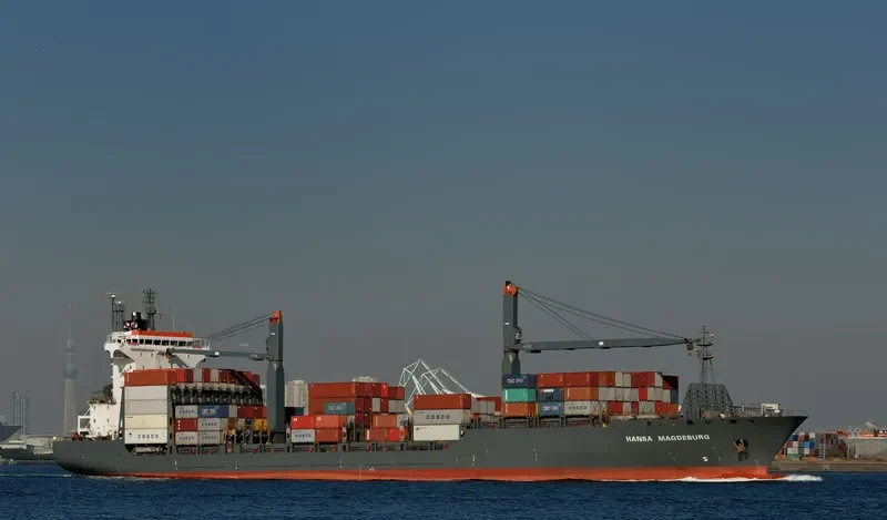 HANSA MAGDEBURG Container Ship IMO 9256377 photo 9