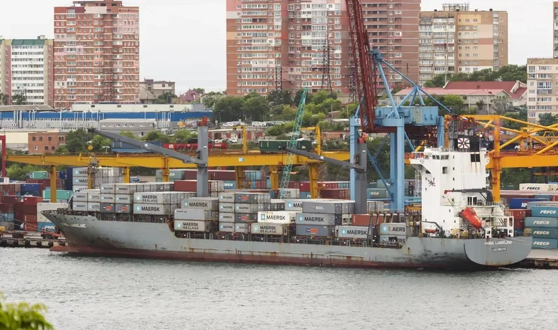 SSL GANGA Container Ship IMO 9256406 photo 9