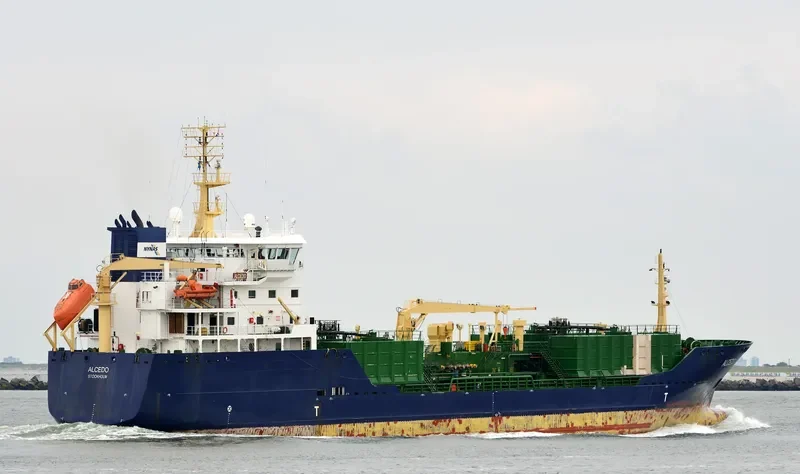 BIT POWER Tanker IMO 9256432 photo 8
